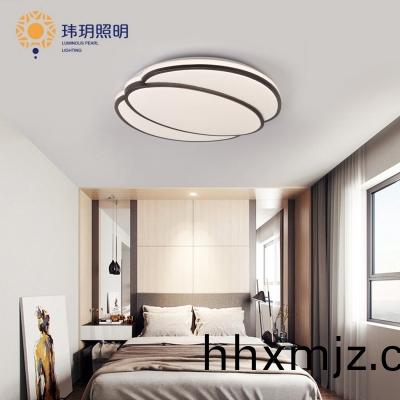 一(yi)起(qi)來(lái)認(rèn)識(shí)傢居燈飾(shi)炤明(ming)中(zhong)常見(jiàn)的燈(deng)具(ju)
